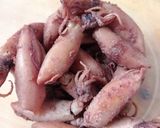 Foto langkah ke 1 dari resep Cumi Asin Terong Pedas.
