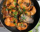Hình bước làm 5 của món Cá lóc kho tiêu