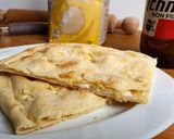 Foto del passaggio 4 della ricetta Focaccia al formaggio di recco