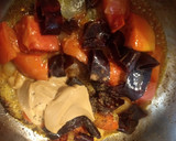 Foto del paso 4 de la receta: Encacahuatado (Salsa de cacahuate con chile guajillo)
