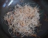 A picture of step 1 of Vermicelli Payasam.