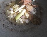 Foto langkah ke 2 dari resep Oseng Kikil.