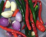 Foto langkah ke 2 dari resep 1001. Sambal Tongkol Chilli Padi.