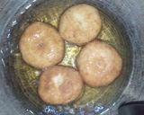 Foto langkah ke 5 dari resep Donat empuk dan lembut tanpa kentang simpel.