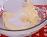 A picture of step 2 of Easy Recipe | Cute! Round Sugar Butter Cookies.