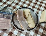 Foto del paso 3 de la receta Desayuno 1/2 queso 🆚 1/2 pechuga de pavo