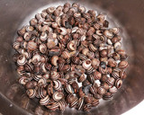 Foto del paso 2 de la receta: Caracoles en salsa Urrutia