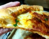 Pas rețetă Pizza cu margini umplute cu cașcaval 4 fotografie