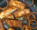 A picture of step 3 of Peri peri paneer mushroom.