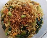 Foto langkah ke 5 dari resep Sarimie Tumis pedas.