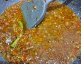 Foto langkah ke 4 dari resep Ayam suwir pedas jeruk limo.