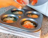 รูปขั้นตอนการทำที่ 3 ของ Egg muffin ไข่อบ เมนูอาหารเช้าง่ายๆ จากหม้ออบลมร้อน ในเวลาเร่งรีบ