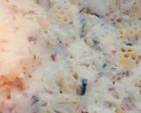 A picture of step 2 of Creamy salad.