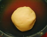 Foto del paso 2 de la receta: Galletitas de vainilla espolvoreadas con azúcar impalpable ☕