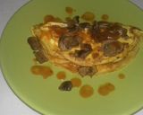 Foto del paso 9 de la receta: Torta de huevo rellena de champiñones, queso manchego y salsa