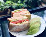 蒸鮭魚花椰菜蕃茄生菜總匯三明治的食譜步驟6照片