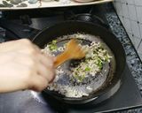 A picture of step 4 of Asian Patatoe paratha.