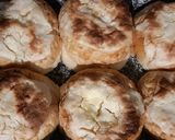 Túróval töltött zsemle recept fázis 4 fotója