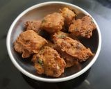 A picture of step 3 of Wheat bonda.