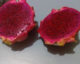 Foto langkah ke 2 dari resep Pancake Buah Naga.