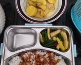 Foto langkah ke 4 dari resep Ikan Dori & Tofu Bumbu Kuning.