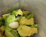 Foto del paso 2 de la receta: Pasta con pesto de aguacate