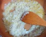 Foto del paso 2 de la receta: Macarrones en salsa roquefort, crema de queso manchego y champis