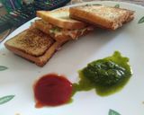 मेयोनेज़ सँडविच (mayonnaise sandwich recipe in marathi) रेसिपी स्टेप 4 फोटो 