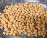Foto del paso 2 de la receta: Potaje de Garbanzos con Bacalao y Espinacas