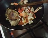 Foto langkah ke 4 dari resep Seafood bumbu pedas.