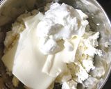 A picture of step 2 of Cream Cheese (spread).