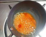 A picture of step 5 of Methi Hare Pyaz ki Kadhi.