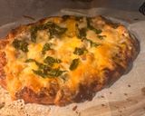 A picture of step 3 of Quick Naan Pizza.