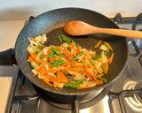 洋蔥鮭魚四季豆炊飯的食譜步驟3照片