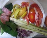 Foto langkah ke 2 dari resep Gulai daun singkong.