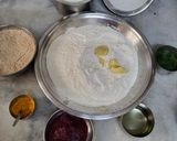 A picture of step 3 of Holi Special Natural Coloured Mini Buns.