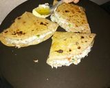 A picture of step 12 of Roti ke double layer tringle shape pizza.