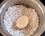 A picture of step 2 of Sago (Sabudana) paratha 😋😋😋😋.