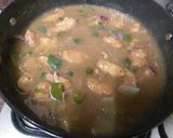 A picture of step 2 of Chicken chilli.