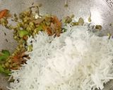 A picture of step 3 of Mung Sprouts, Capsicum Pulao.