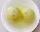 Foto langkah ke 2 dari resep Bawang bombay stim untuk obat batuk #obatbatukherbal.