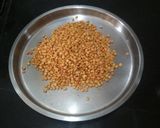 A picture of step 6 of Namkeen Dal.