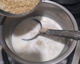 A picture of step 2 of Black Current and Oats Phirni.
