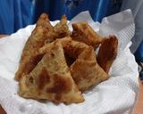 A picture of step 2 of Samosa.