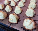 Foto del paso 6 de la receta: Coquitos 👍 | Macaroons de Coco | 3 ingredientes ✅