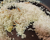 Foto del paso 1 de la receta: Arroz con Espárragos trigueros y pimiento verde