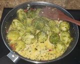 Foto del paso 3 de la receta: Coles de Bruselas al ajillo