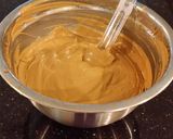 A picture of step 17 of Cinnamon Spice Crunch Layer Cake.