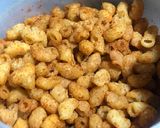Foto langkah ke 5 dari resep Makaroni Goreng Mudah / Cara Membuat Makaroni Goreng Yang Benar / Makaroni Cemilan Jualan.