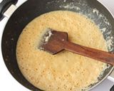 A picture of step 5 of Suji ka Halwa.